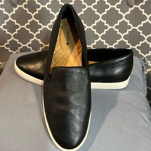 Birdies Swift slip on loafers, size 10. Excellent condition. Super cute & comfy!